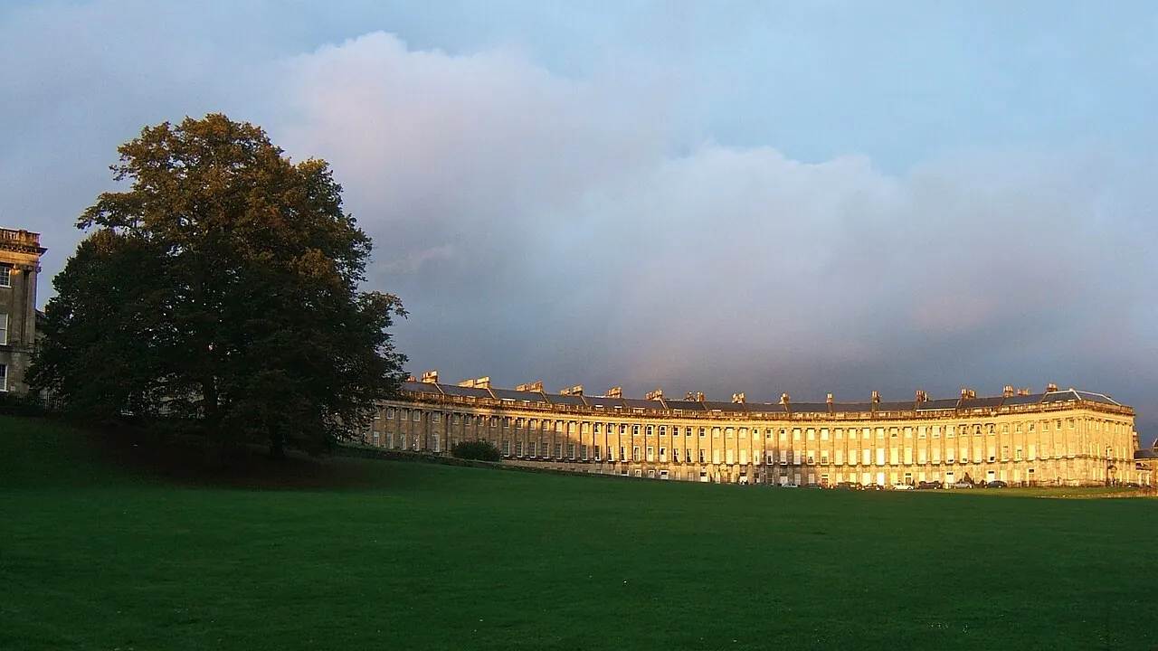 The sweeping terrace of the Royal Crescent in Bath, England.